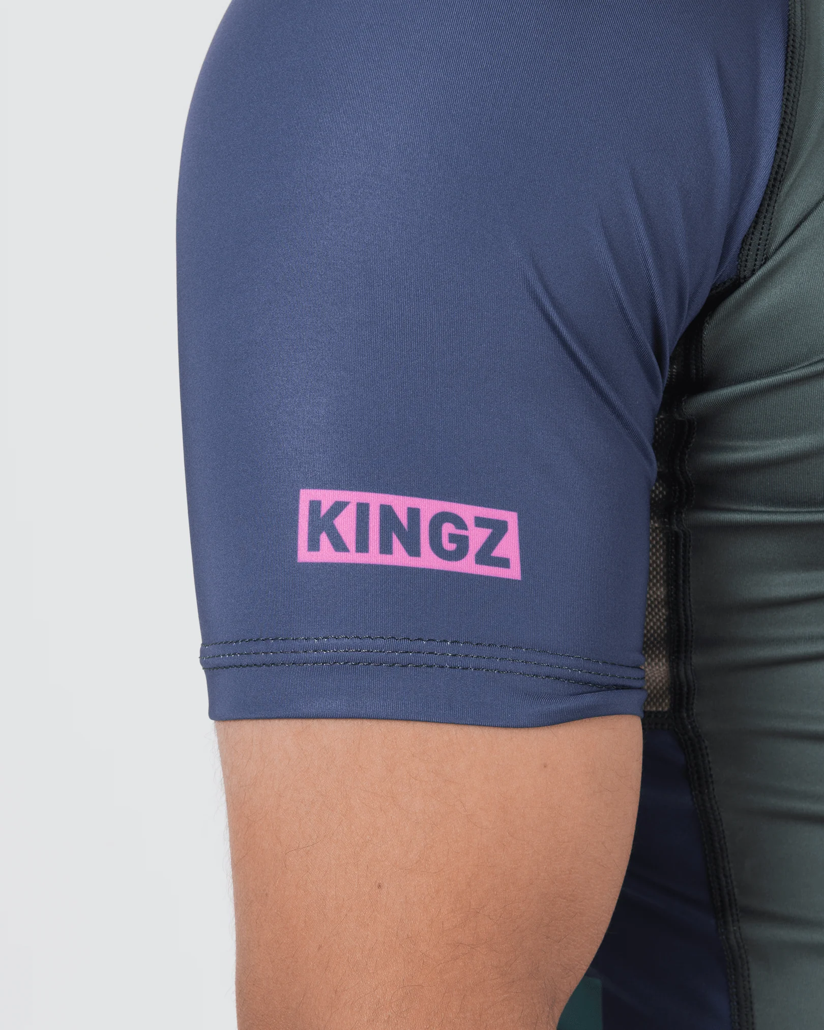 Draft Rashguard - Image 7