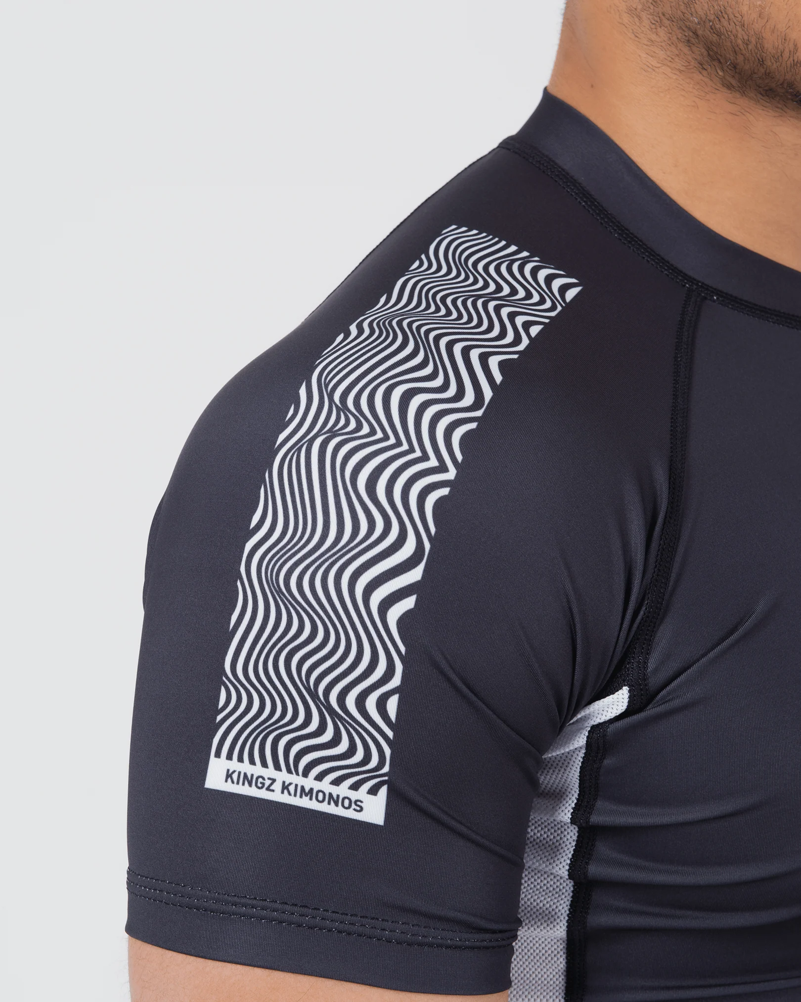 Flow Rashguard - Image 20