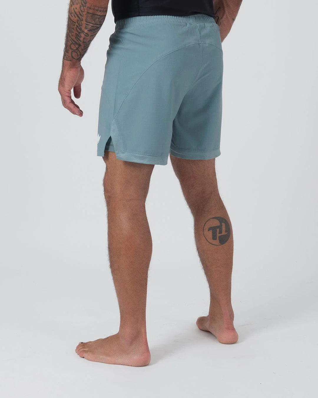 Hybrid Shorts - Image 12