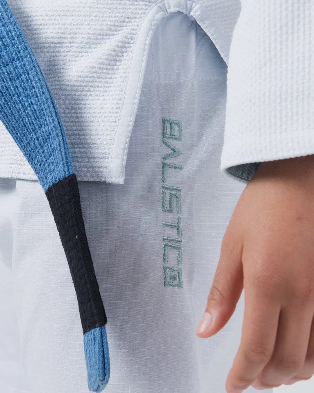 Balistico 4.0 Womens Jiu Jitsu Gi - White - 2023 Edition - Image 14