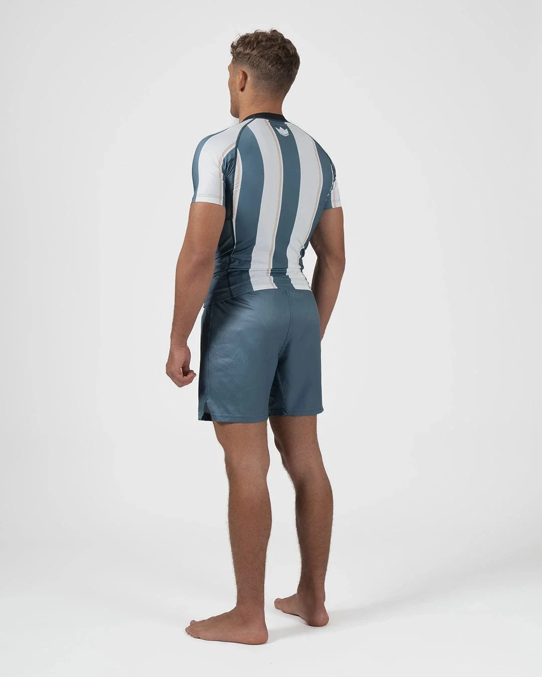 Vintage Futebol Rashguard - Image 8